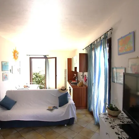 Sardinia Rent Trilo La Muddizza 아파트 *